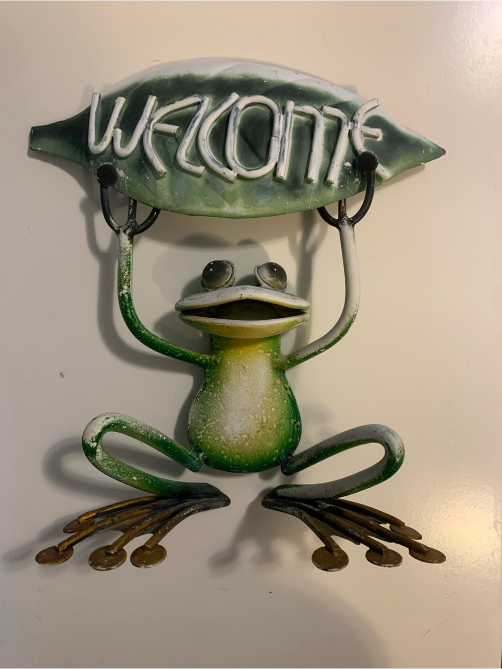 ⭐️free add-on⭐️ Green Metal Welcome Frog